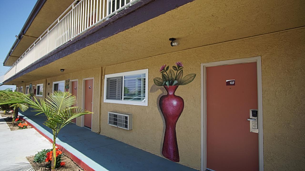 Los Angeles Inn & Suites - Lax West Athens Exterior foto